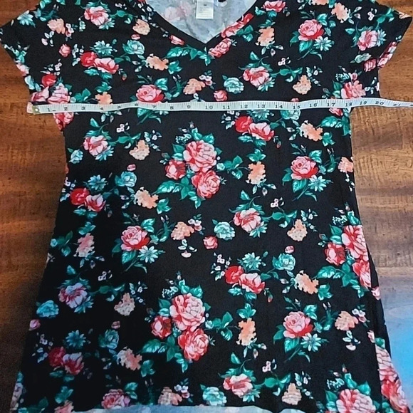 Plus Size Wet Seal Tee-NWOT - Picture 4 of 7